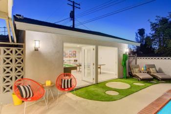 Las Vegas Luxury Modern Estate Main image